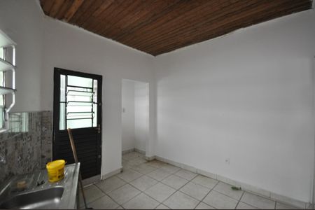 Casa à venda com 98m², 5 quartos e sem vagaCozinha