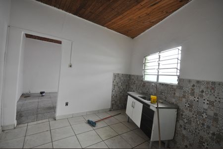 Casa à venda com 98m², 5 quartos e sem vagaCozinha