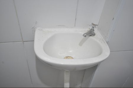 Casa à venda com 98m², 5 quartos e sem vagaBanheiro 3