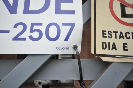 Casa à venda com 98m², 5 quartos e sem vagaPlaca