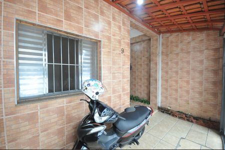 Casa à venda com 98m², 5 quartos e sem vagaQuintal