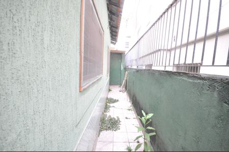 Casa à venda com 98m², 5 quartos e sem vagaQuintal