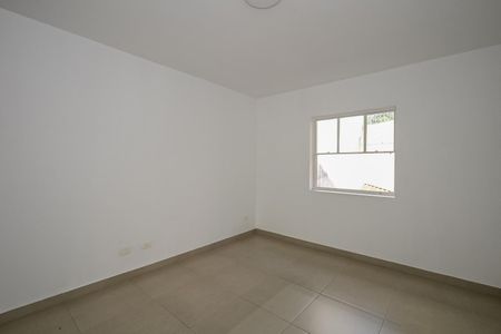 Casa para alugar com 110m², 2 quartos e 2 vagasQuarto 1