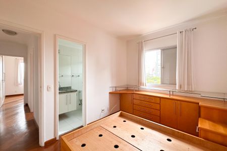 Apartamento à venda com 69m², 3 quartos e 2 vagas Apartamento à venda com 69m², 3 quartos e 2 vagasSuíte