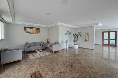 Apartamento à venda com 69m², 3 quartos e 2 vagas Apartamento à venda com 69m², 3 quartos e 2 vagasÁrea comum - Hall