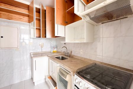 Apartamento à venda com 69m², 3 quartos e 2 vagas Apartamento à venda com 69m², 3 quartos e 2 vagasCozinha