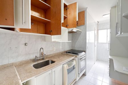 Apartamento à venda com 69m², 3 quartos e 2 vagas Apartamento à venda com 69m², 3 quartos e 2 vagasCozinha