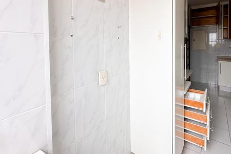 Apartamento à venda com 69m², 3 quartos e 2 vagas Apartamento à venda com 69m², 3 quartos e 2 vagasÁrea de Serviço