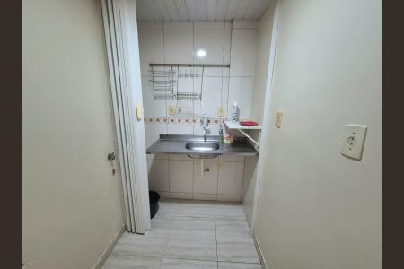 Apartamento à venda com 28m², 1 quarto e sem vaga