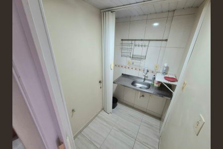 Apartamento à venda com 28m², 1 quarto e sem vaga