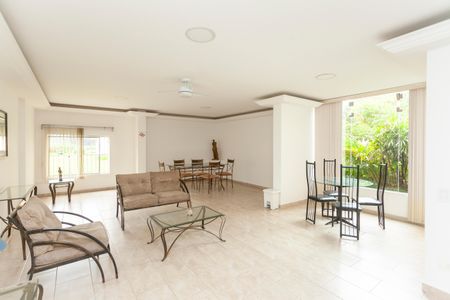 Apartamento à venda com 65m², 2 quartos e 2 vagasSala de Estar/Estudos