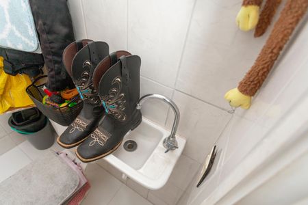 Apartamento à venda com 65m², 2 quartos e 2 vagasBanheiro de serviço