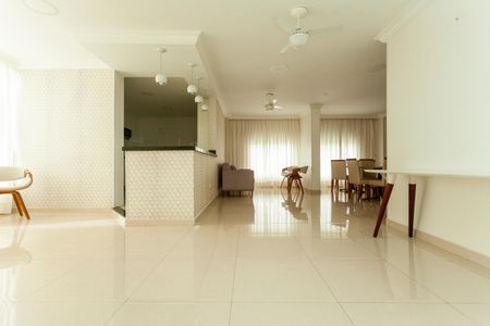 Apartamento à venda com 65m², 2 quartos e 2 vagasÁrea comum - Salão de festas