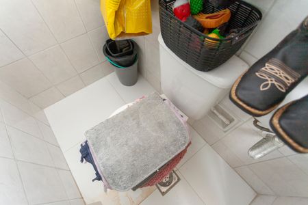 Apartamento à venda com 65m², 2 quartos e 2 vagasBanheiro de serviço