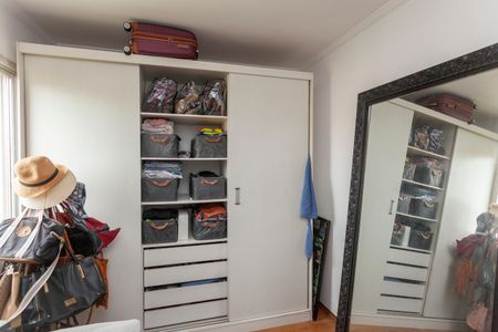 Apartamento à venda com 65m², 2 quartos e 2 vagasQuarto 2