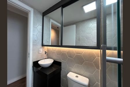 Apartamento para alugar com 46m², 2 quartos e 1 vaga Apartamento para alugar com 46m², 2 quartos e 1 vagaBanheiro