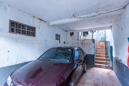 Casa para alugar com 50m², 2 quartos e 1 vaga Casa para alugar com 50m², 2 quartos e 1 vagaGaragem