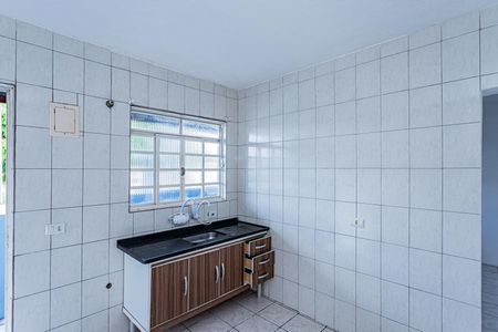 Casa para alugar com 50m², 2 quartos e 1 vaga Casa para alugar com 50m², 2 quartos e 1 vagaCozinha