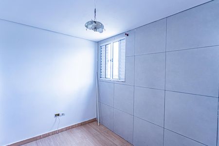 Casa para alugar com 50m², 2 quartos e 1 vaga Casa para alugar com 50m², 2 quartos e 1 vagaQuarto