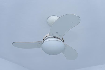 Casa para alugar com 50m², 2 quartos e 1 vaga Casa para alugar com 50m², 2 quartos e 1 vagaSala