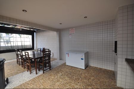 Apartamento à venda com 52m², 2 quartos e 1 vagaÁrea comum - Churrasqueira