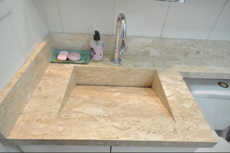 Apartamento à venda com 52m², 2 quartos e 1 vagaBanheiro Social