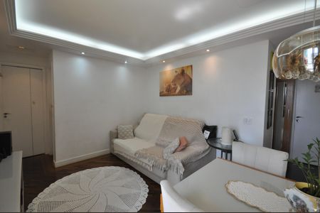 Sala de apartamento à venda com 2 quartos, 52m² em Parque Edu Chaves, São Paulo