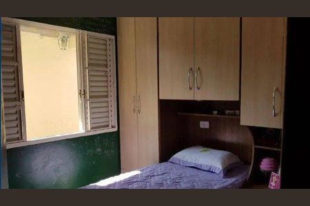 Casa à venda com 3 quartos, 155m² em Parque Maria Domitila, São Paulo