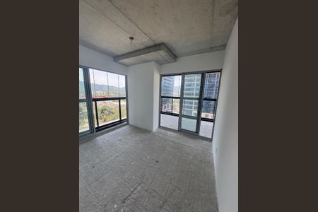 Apartamento à venda com 85m², 2 quartos e 1 vaga