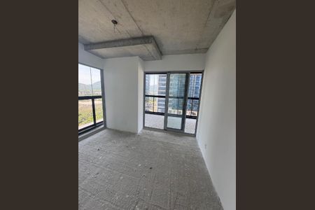 Apartamento à venda com 85m², 2 quartos e 1 vaga