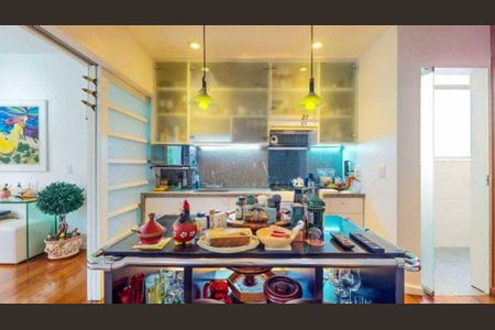 Apartamento à venda com 134m², 2 quartos e 1 vaga