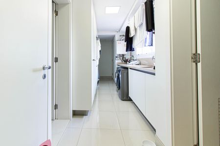 Apartamento à venda com 271m², 4 quartos e 4 vagasÁrea de Serviço