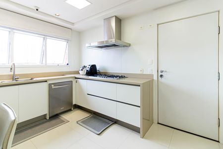 Apartamento à venda com 271m², 4 quartos e 4 vagasCozinha