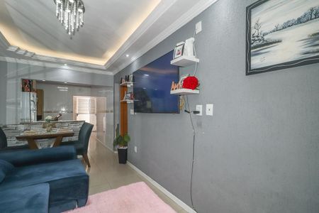 Sala de casa à venda com 2 quartos, 108m² em Mário Quintana, Porto Alegre