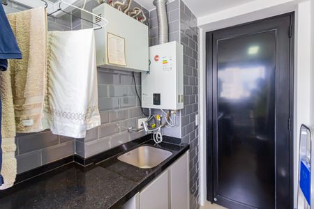 Apartamento à venda com 83m², 2 quartos e 2 vagasÁrea de Serviço