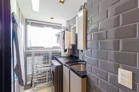 Apartamento à venda com 83m², 2 quartos e 2 vagasÁrea de Serviço