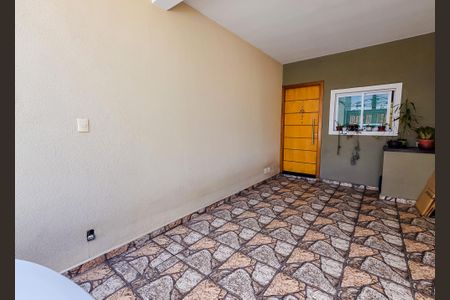 Casa à venda com 142m², 3 quartos e 2 vagas Casa à venda com 142m², 3 quartos e 2 vagasGaragem