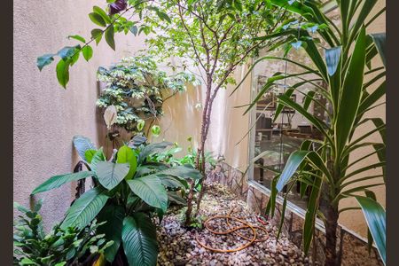 Casa à venda com 142m², 3 quartos e 2 vagas Casa à venda com 142m², 3 quartos e 2 vagasJardim