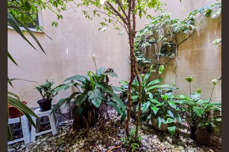 Casa à venda com 142m², 3 quartos e 2 vagas Casa à venda com 142m², 3 quartos e 2 vagasJardim