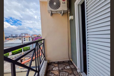 Casa à venda com 142m², 3 quartos e 2 vagas Casa à venda com 142m², 3 quartos e 2 vagasVaranda da Suíte