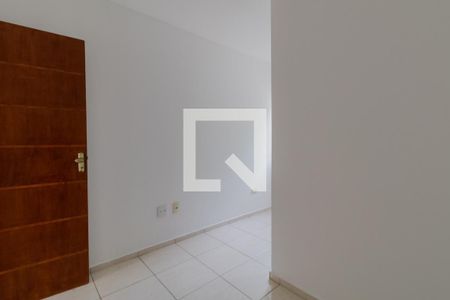 Casa para alugar com 60m², 2 quartos e 1 vagaQuarto