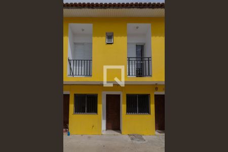 Casa para alugar com 60m², 2 quartos e 1 vagaFachada