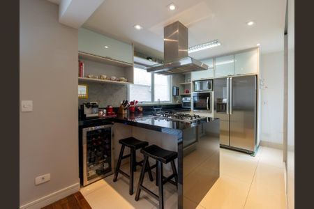 Casa de condomínio à venda com 205m², 3 quartos e 3 vagas Casa de condomínio à venda com 205m², 3 quartos e 3 vagasCozinha