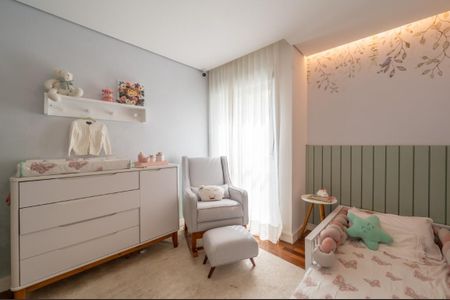 Casa de condomínio à venda com 205m², 3 quartos e 3 vagas Casa de condomínio à venda com 205m², 3 quartos e 3 vagasQuarto