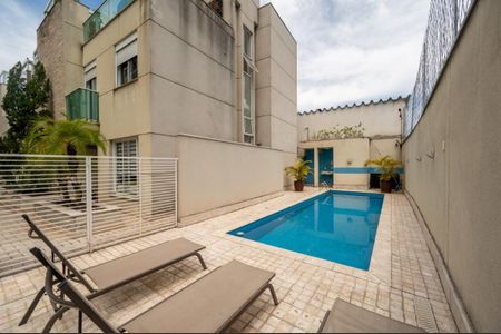 Casa de condomínio à venda com 205m², 3 quartos e 3 vagas Casa de condomínio à venda com 205m², 3 quartos e 3 vagasÁrea comum