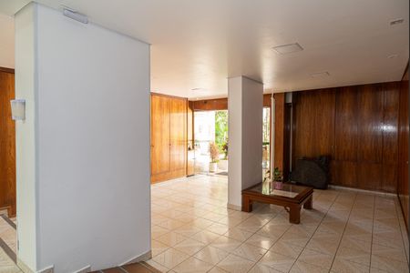 Apartamento à venda com 46m², 1 quarto e sem vaga Apartamento à venda com 46m², 1 quarto e sem vagaÁrea comum - Hall Social