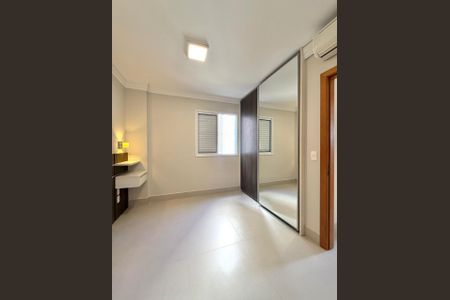 Apartamento para alugar com 3 quartos, 82m² em Vila Brandina, Campinas