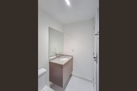 Apartamento para alugar com 32m², 1 quarto e sem vaga Apartamento para alugar com 32m², 1 quarto e sem vagaBanheiro da Suíte