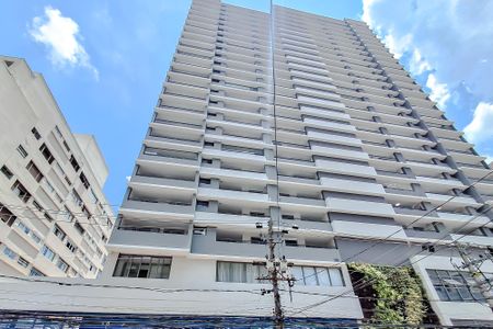 Apartamento para alugar com 32m², 1 quarto e sem vaga Apartamento para alugar com 32m², 1 quarto e sem vagaFachada