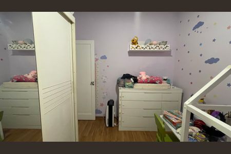 Apartamento à venda com 77m², 2 quartos e 1 vaga Apartamento à venda com 77m², 2 quartos e 1 vagaQuarto 1